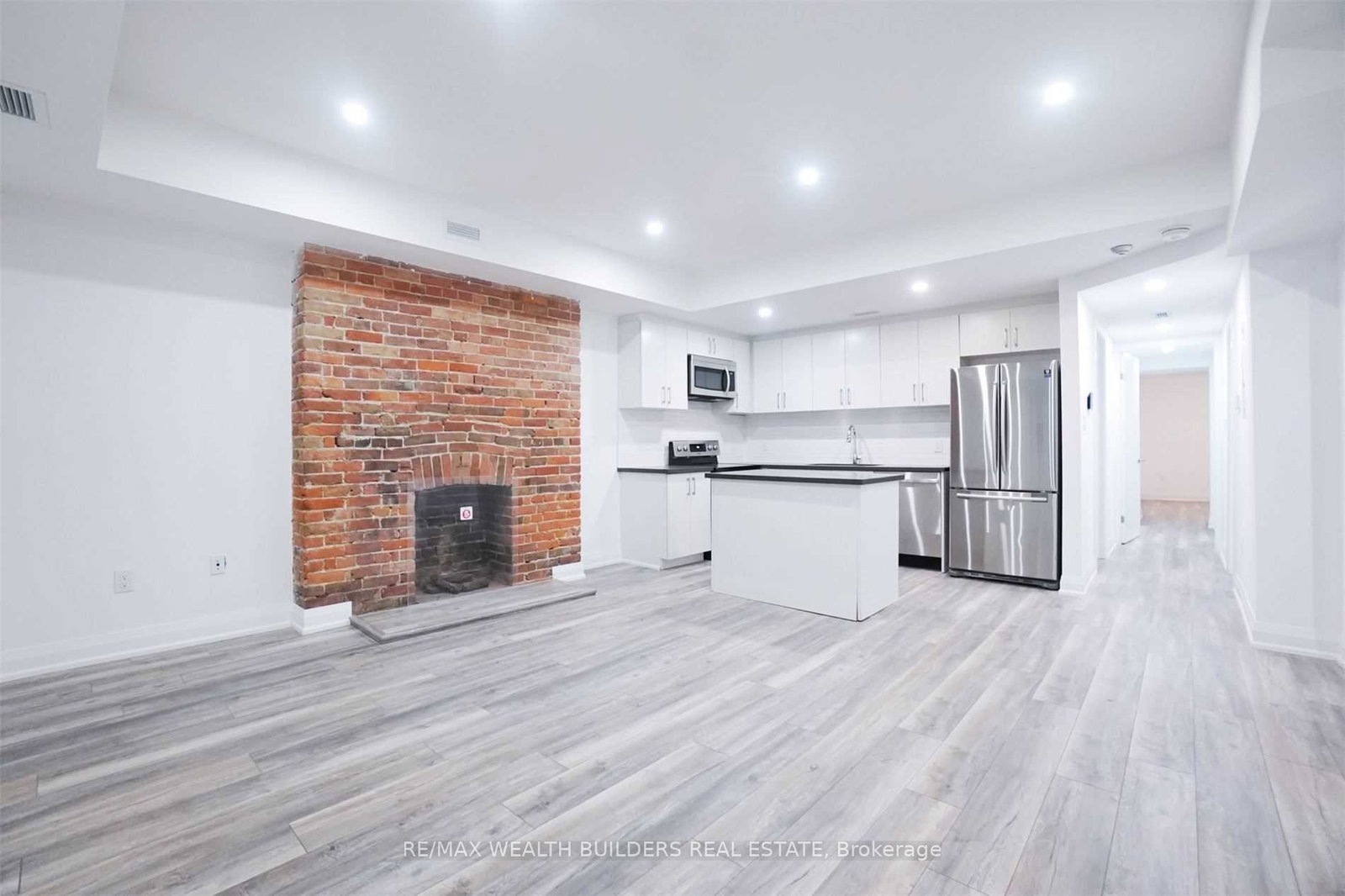 215-jarvis-street-toronto-toronto-ontario-c13856190