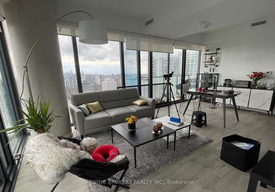 161-roehampton-avenue-toronto-toronto-ontario-c13856668