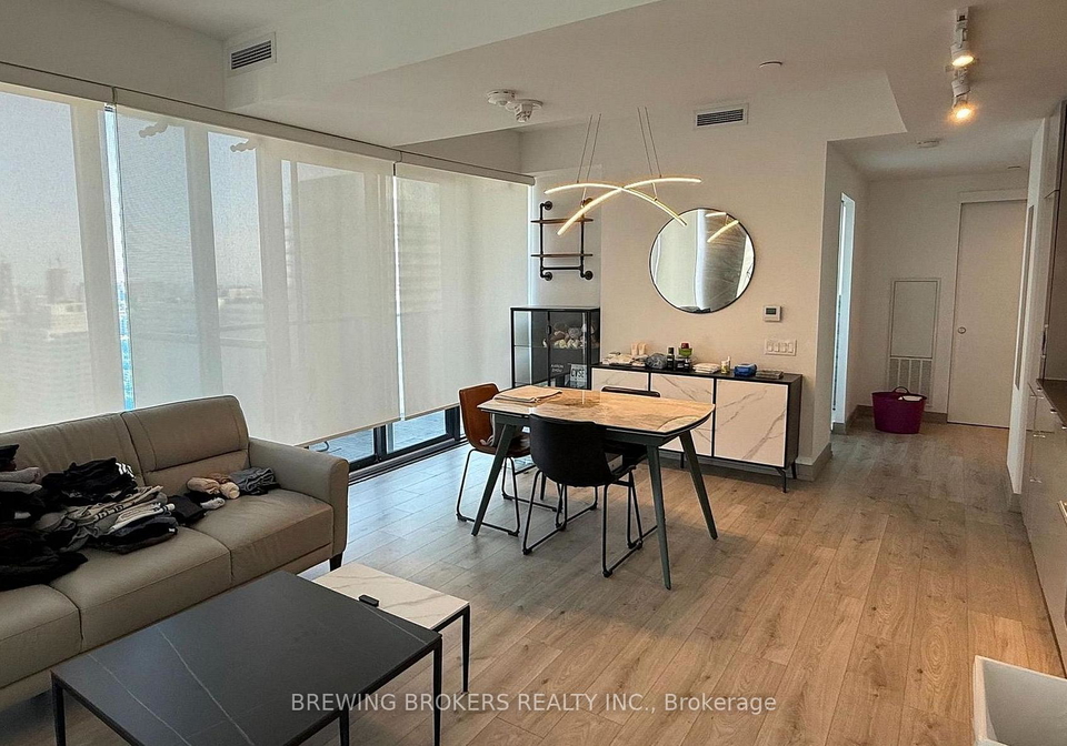161-roehampton-avenue-toronto-toronto-ontario-c13856668