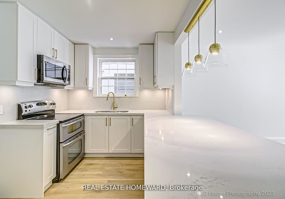 12-highbourne-road-toronto-toronto-ontario-c13856732