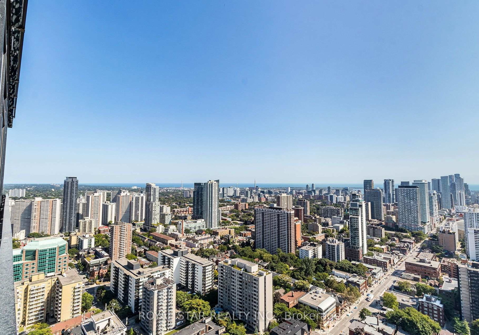 55-charles-street-e-toronto-toronto-ontario-c13856872