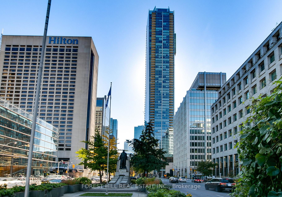 180-university-avenue-toronto-toronto-ontario-c13857048