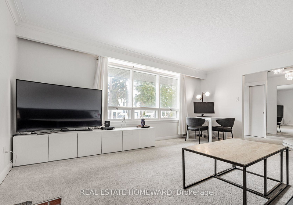 11-greenbriar-road-toronto-north-york-ontario-c13857282
