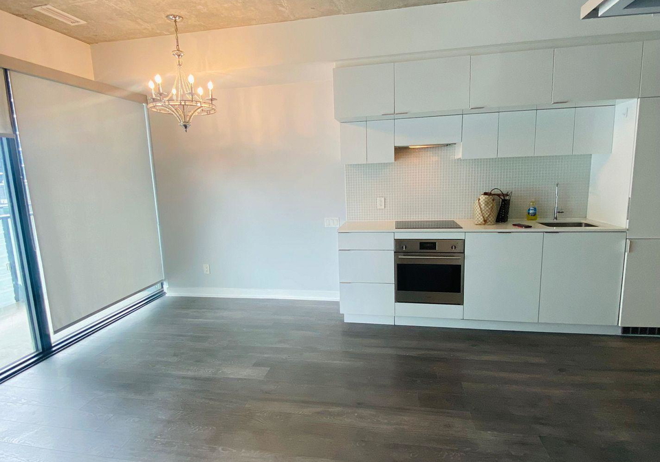 185-roehampton-avenue-toronto-toronto-ontario-c13857362