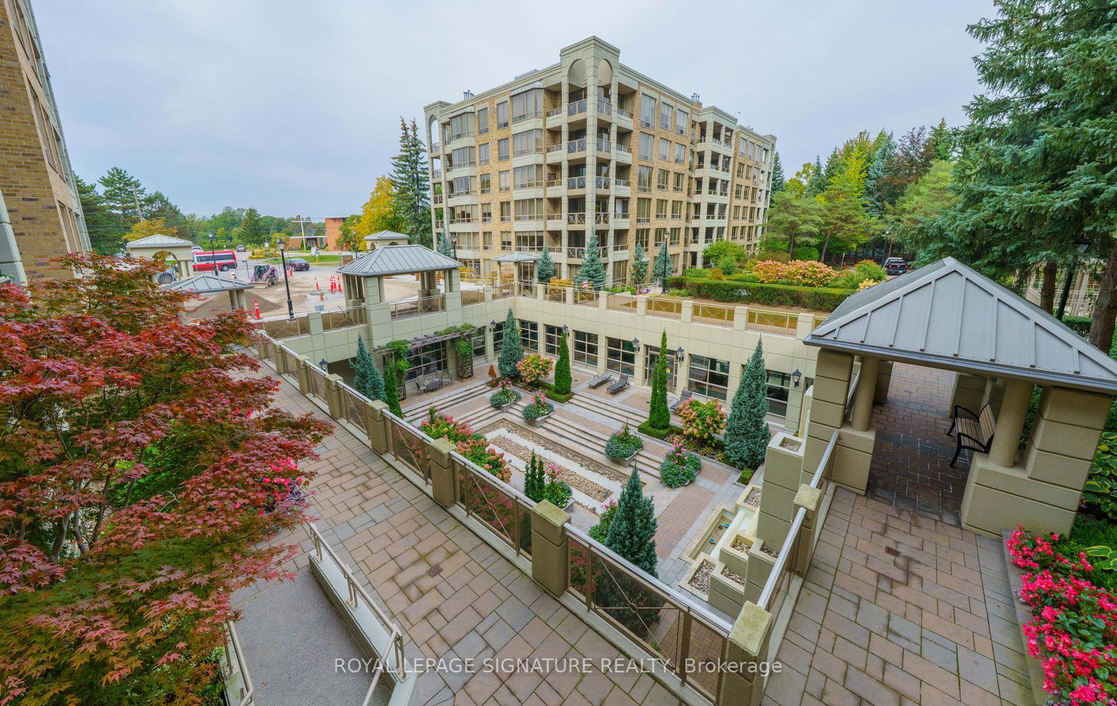 215-the-donway-west-w-toronto-north-york-ontario-c13857384