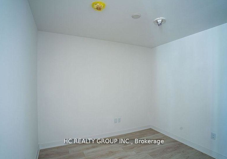 8-tippett-road-toronto-toronto-ontario-c13858404