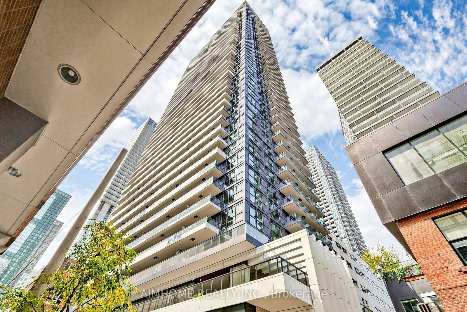 38-widmer-street-toronto-toronto-ontario-c13858412