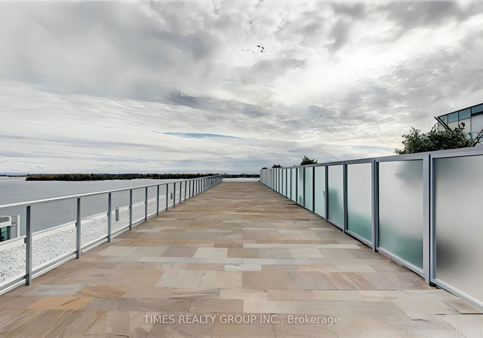 39-queens-quay-e-street-e-toronto-toronto-ontario-c13858596