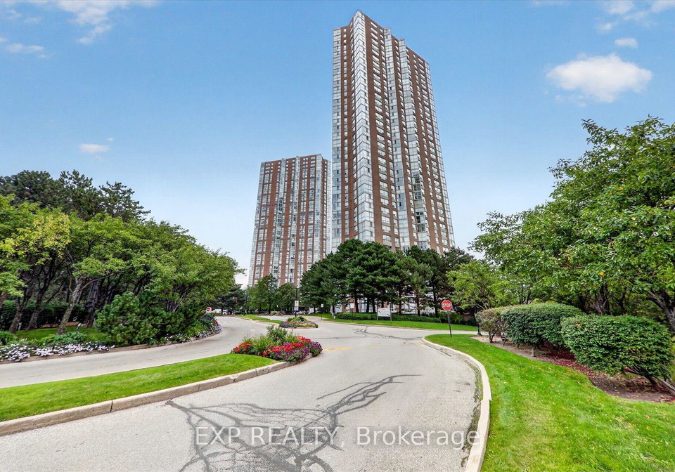 7-concorde-place-toronto-north-york-ontario-c13859238