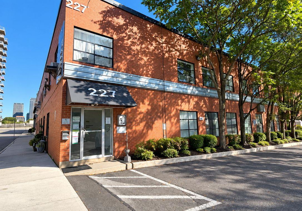 227-sterling-road-e-toronto-toronto-ontario-c13859272