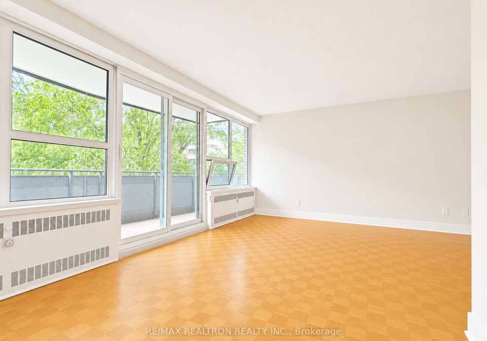 10-shallmar-boulevard-toronto-toronto-ontario-c13859544