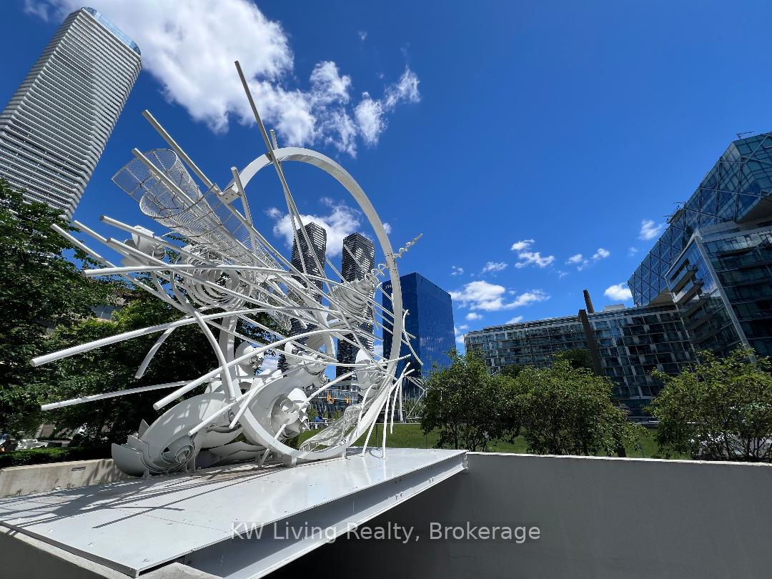 15-queens-quay-e-toronto-toronto-ontario-c13859682