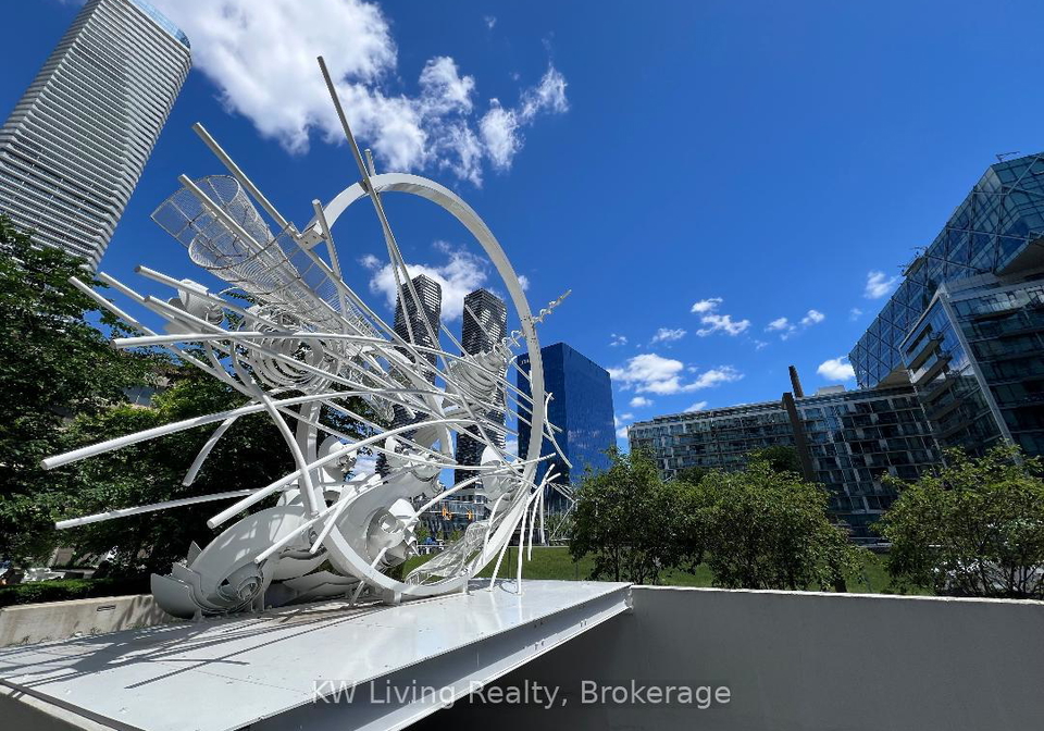 15-queens-quay-e-toronto-toronto-ontario-c13859682