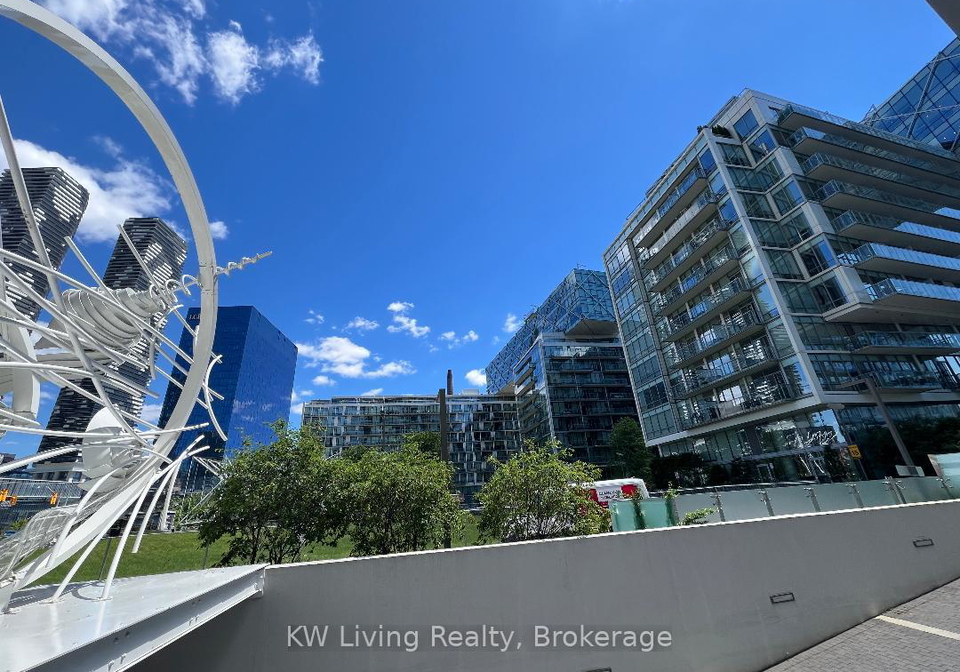 15-queens-quay-e-toronto-toronto-ontario-c13859682