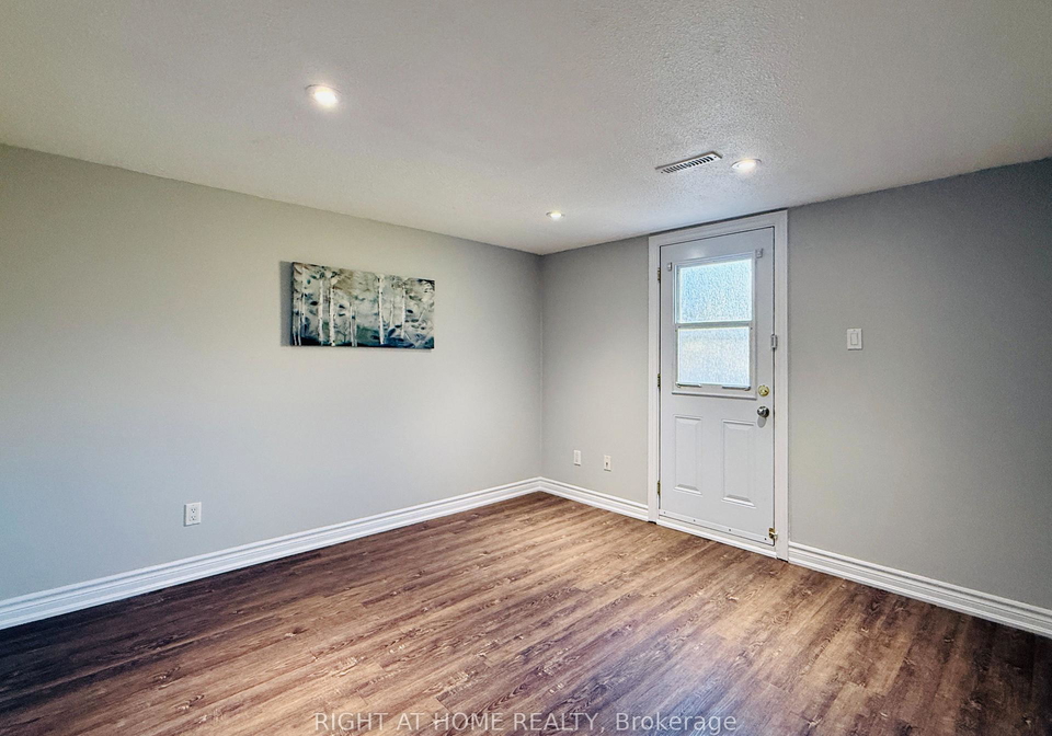 70-spire-hillway-way-toronto-north-york-ontario-c13860216