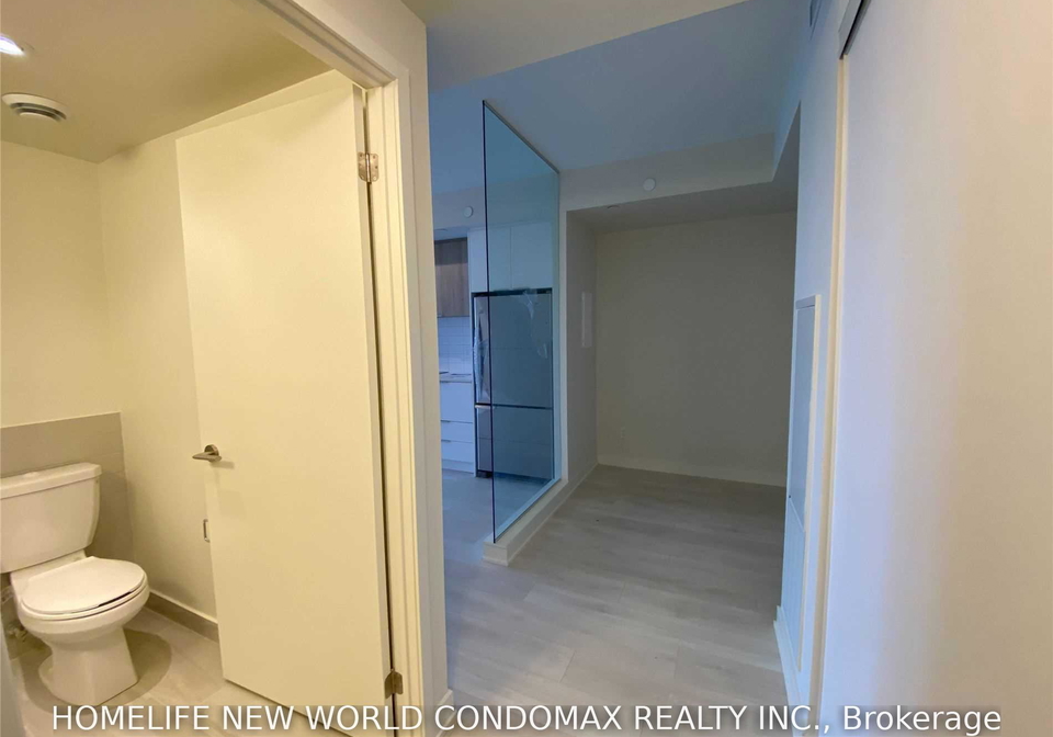 6-sonic-way-toronto-east-york-ontario-c13860742