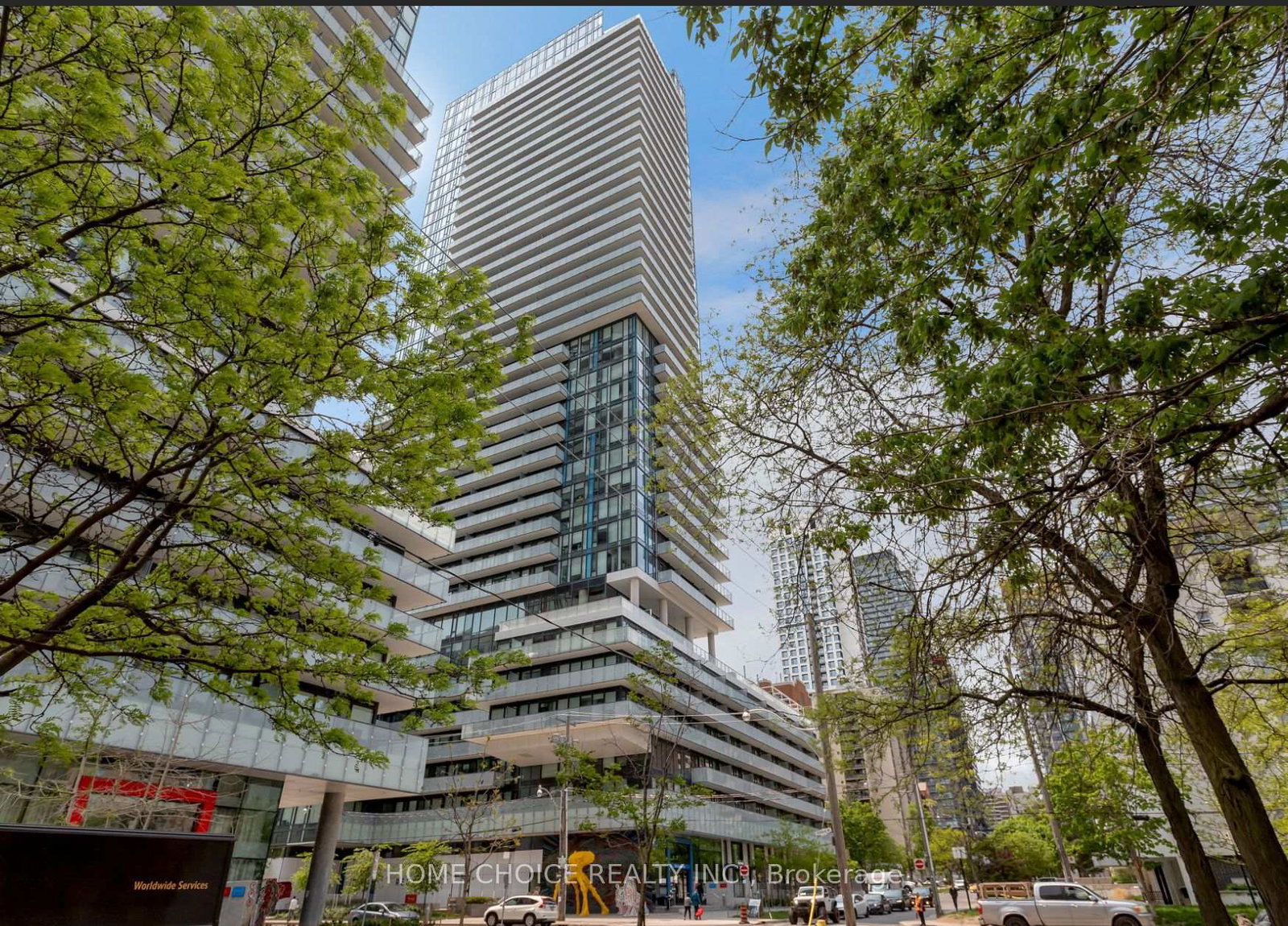 161-roehampton-avenue-toronto-toronto-ontario-c13860898