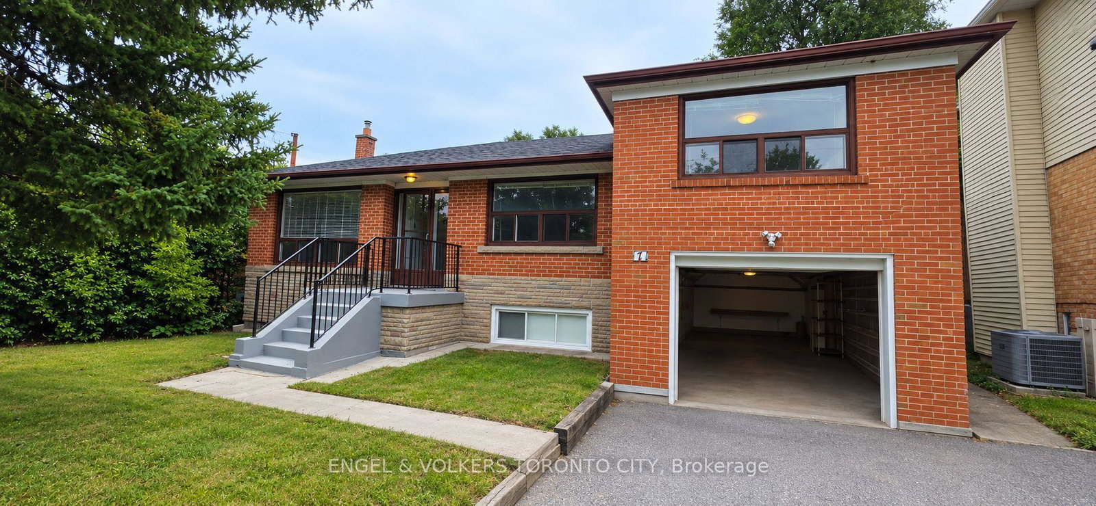 171-brighton-avenue-toronto-toronto-ontario-c13861166