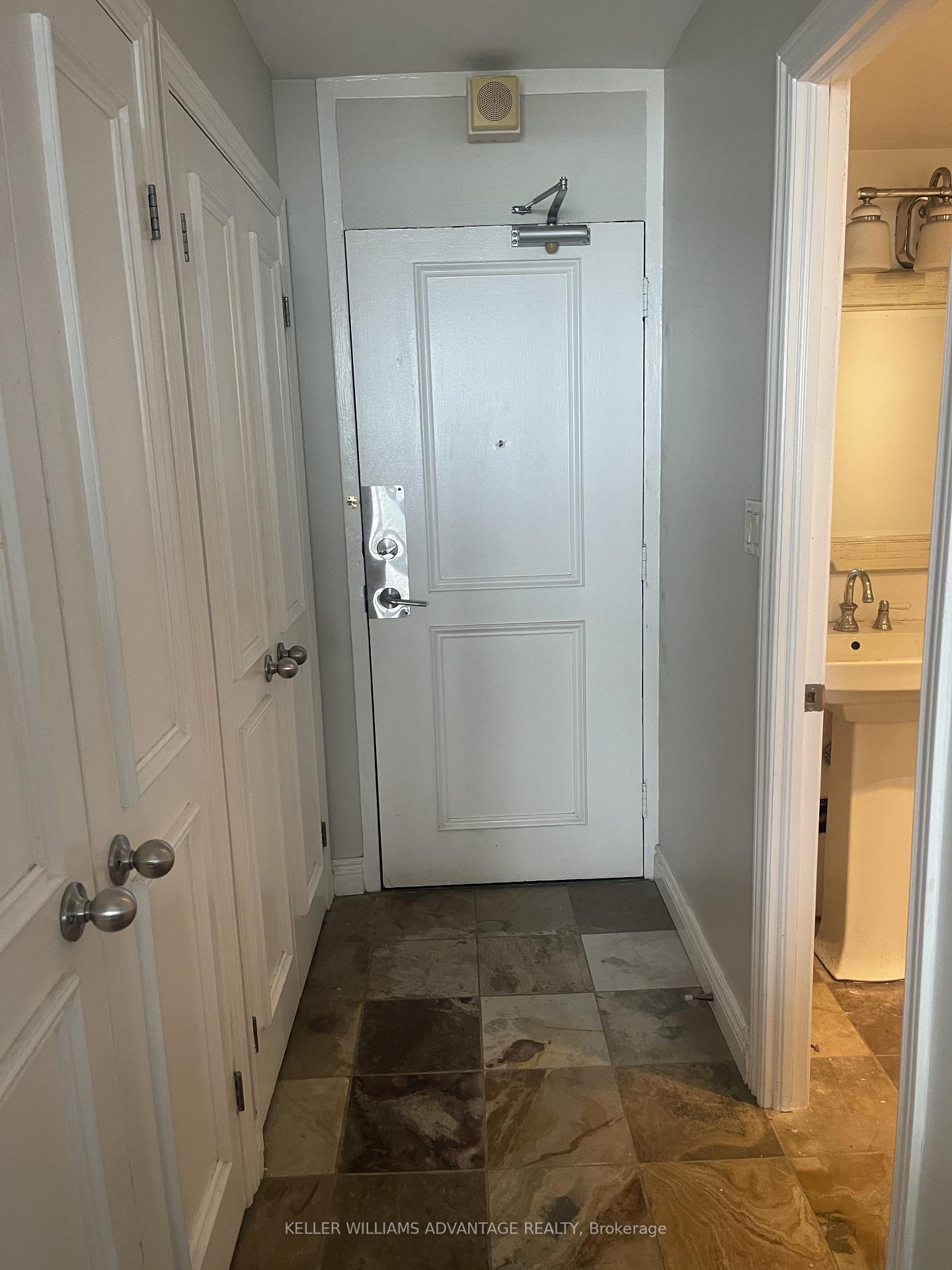 40-homewood-avenue-toronto-toronto-ontario-c13861562
