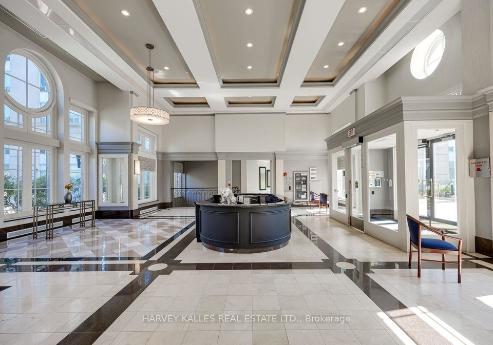8-covington-road-toronto-toronto-ontario-c13862412