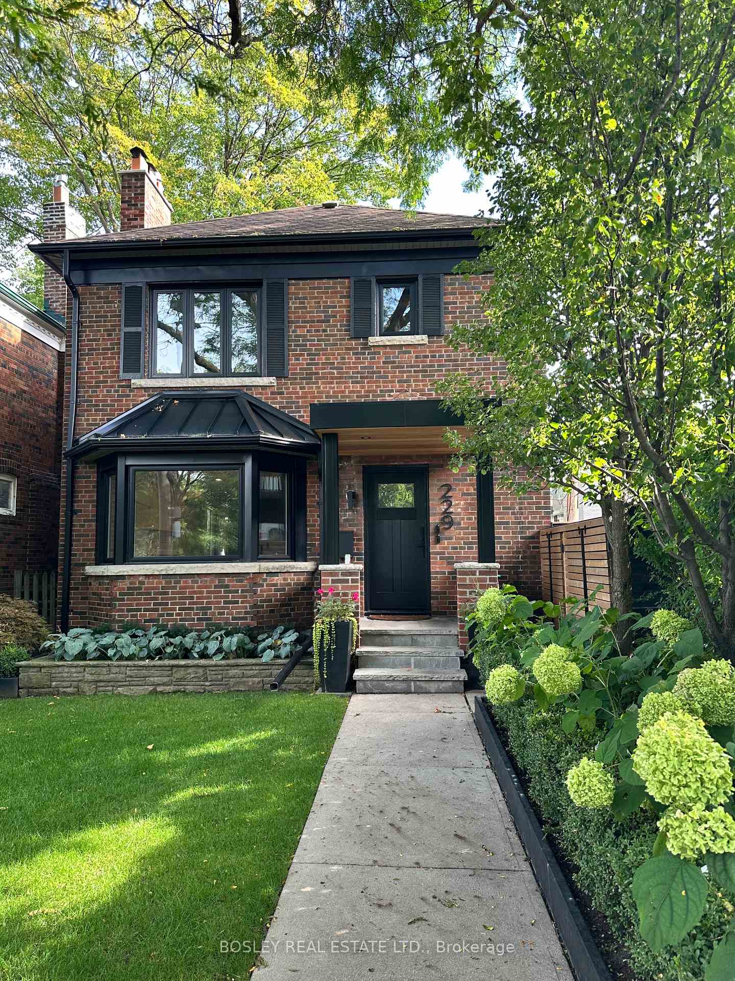 229-manor-road-e-toronto-toronto-ontario-c13862958