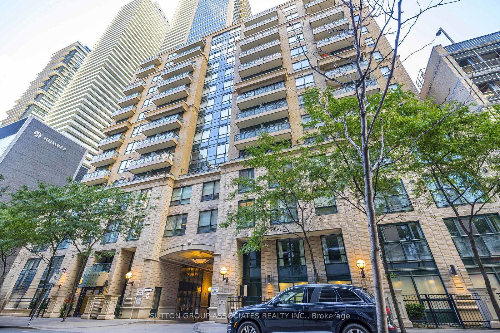 35-hayden-street-toronto-toronto-ontario-c13864458