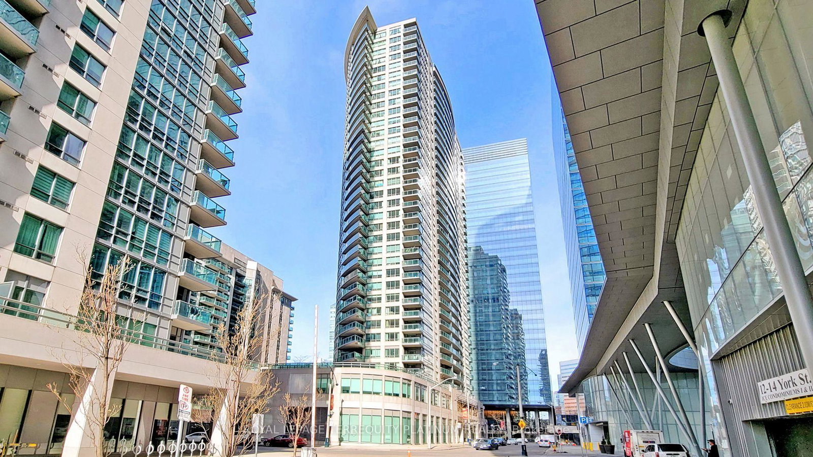 30-grand-trunk-crescent-toronto-toronto-ontario-c13864552