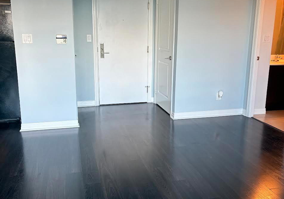 2035-sheppard-avenue-e-toronto-north-york-ontario-c13864922