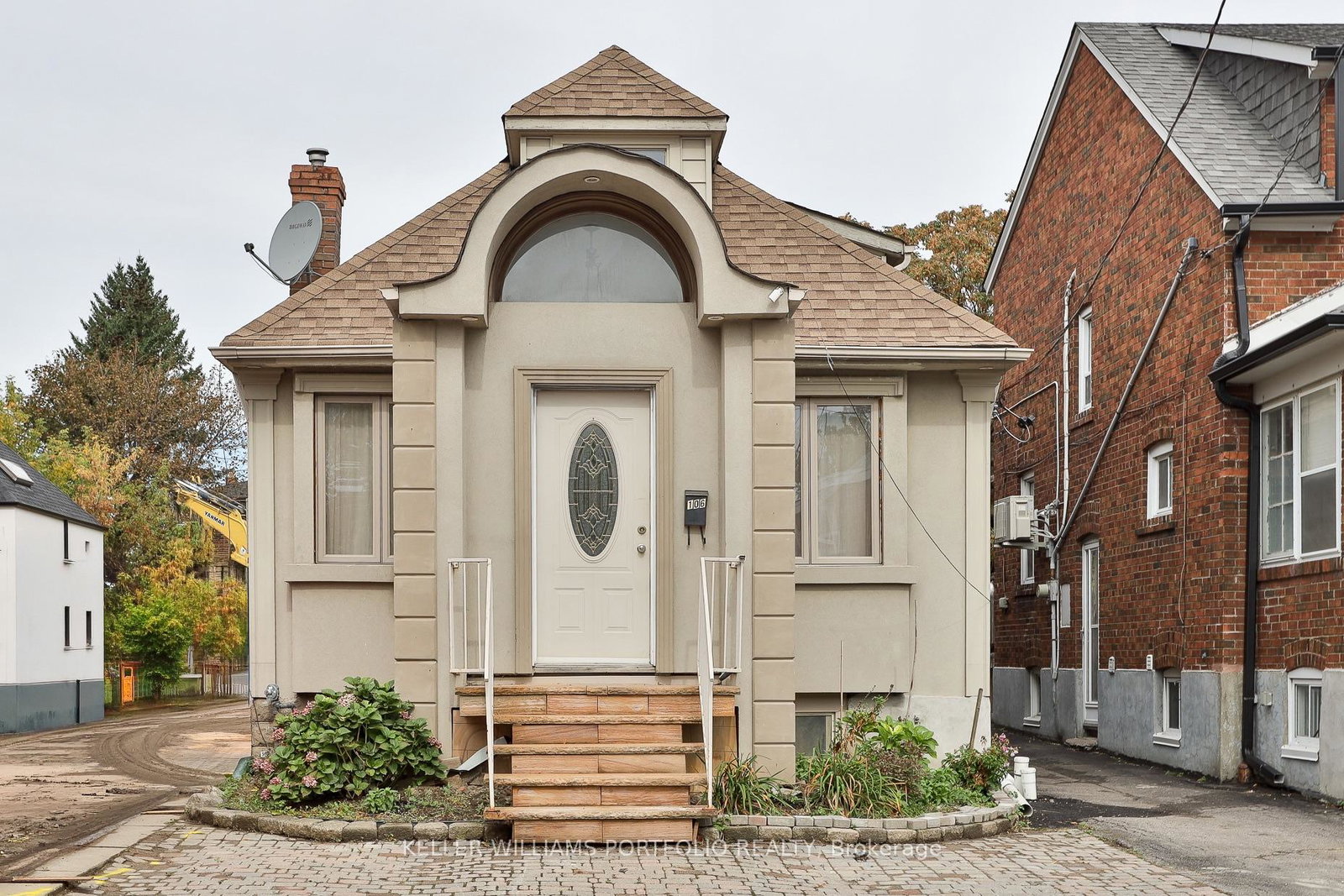 106-clovelly-avenue-toronto-toronto-ontario-c13865170