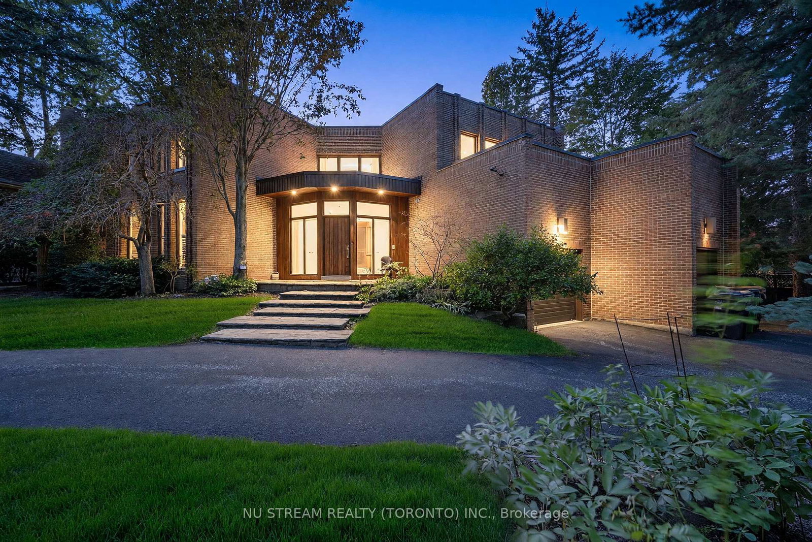35-penwood-crescent-toronto-north-york-ontario-c13865192