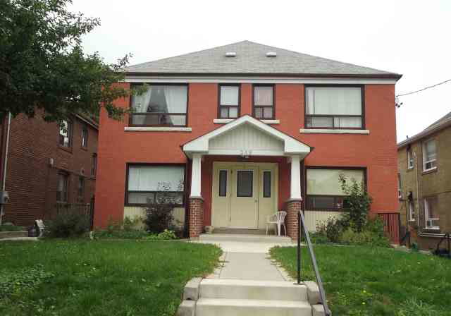 349-northcliffe-boulevard-toronto-ontario-c2470140