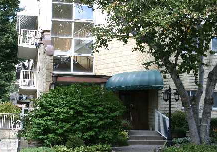 172-sherwood-avenue-toronto-ontario-c2757396