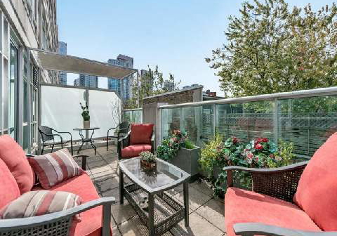 350-wellington-street-toronto-ontario-c3038139