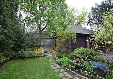 19-glengrove-avenue-e-toronto-ontario-c3200594