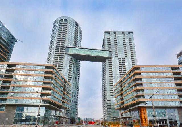 15-ice-boat-terrace-toronto-ontario-c3238899