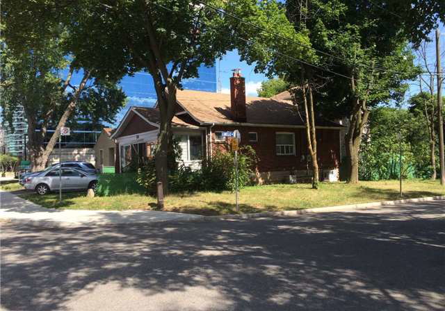 23-franklin-avenue-toronto-ontario-c3277286