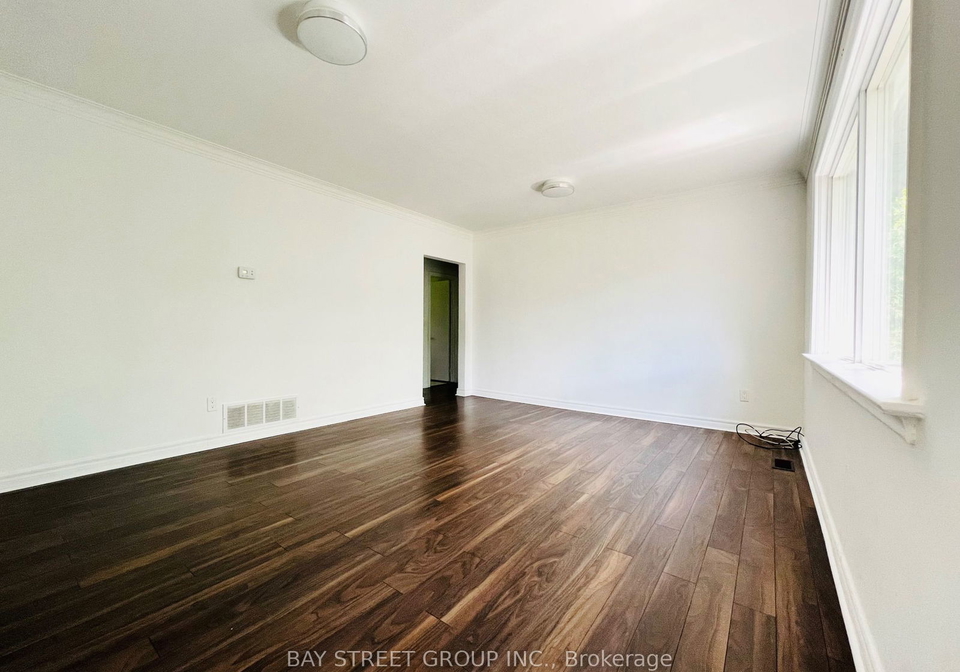72-caines-avenue-toronto-ontario-c3399850