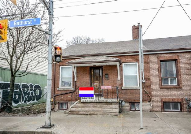 234-bathurst-street-toronto-ontario-c3440056