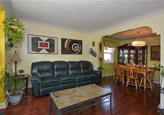 102-mcgillivray-avenue-toronto-ontario-c3550252
