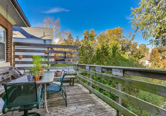 11-parkwood-avenue-toronto-ontario-c3645696