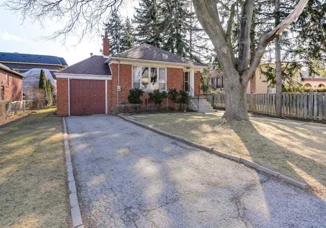39-laurelcrest-avenue-toronto-ontario-c3718522