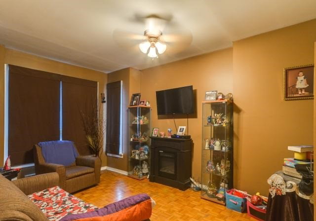260-lisgar-street-toronto-ontario-c3751372