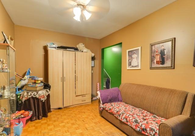 260-lisgar-street-toronto-ontario-c3751372