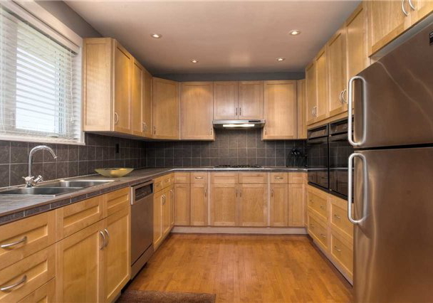 238-searle-avenue-toronto-ontario-c3795556
