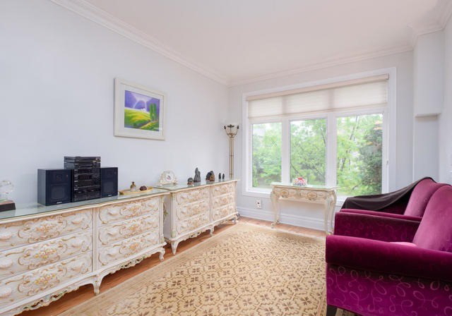 20-kenneth-avenue-toronto-ontario-c3818154