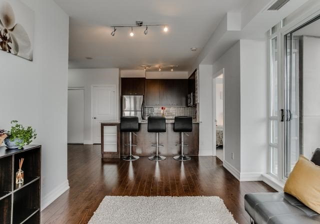 500-stclair-avenue-w-toronto-ontario-c3941842