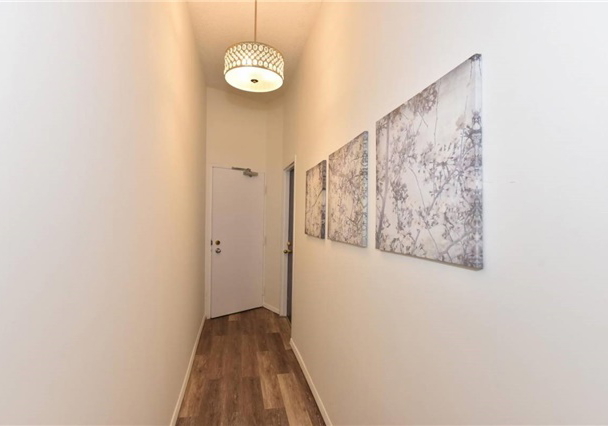 678-bathurst-street-toronto-ontario-c4048050