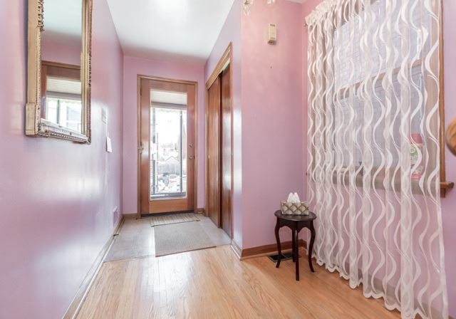 572-palmerston-avenue-toronto-ontario-c4105848