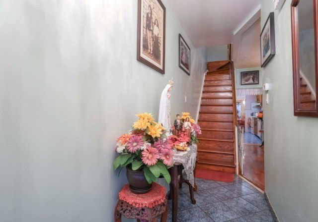 9-somerset-avenue-toronto-ontario-c4158836