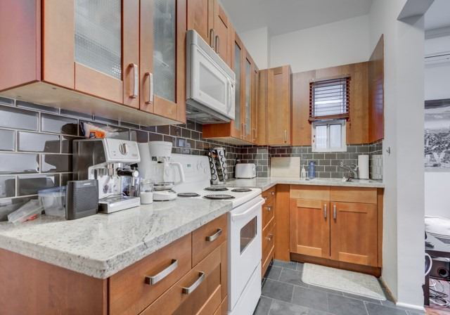 125-maitland-street-toronto-ontario-c4345554